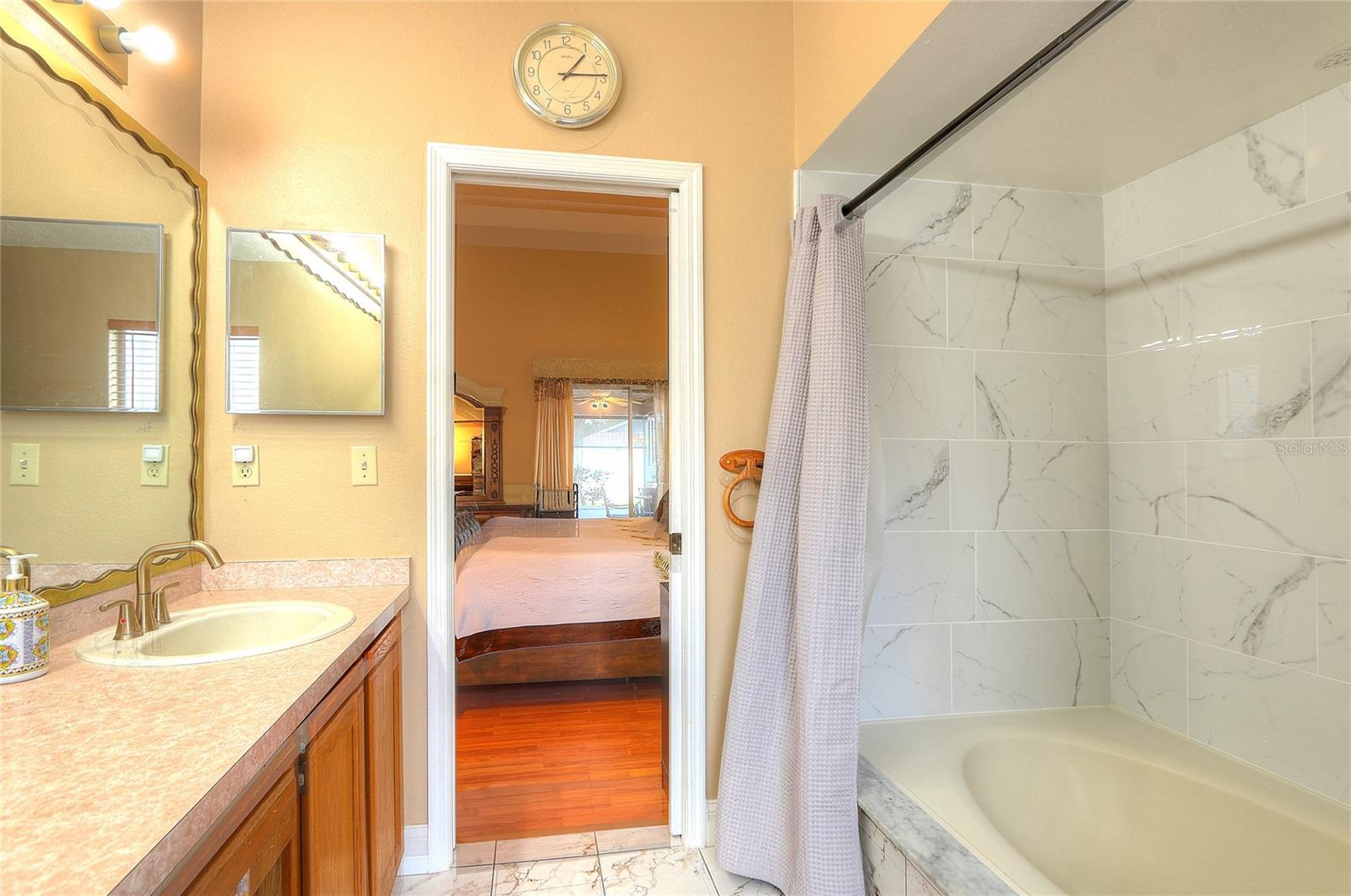 RANDOM OAKS PH I - Residential