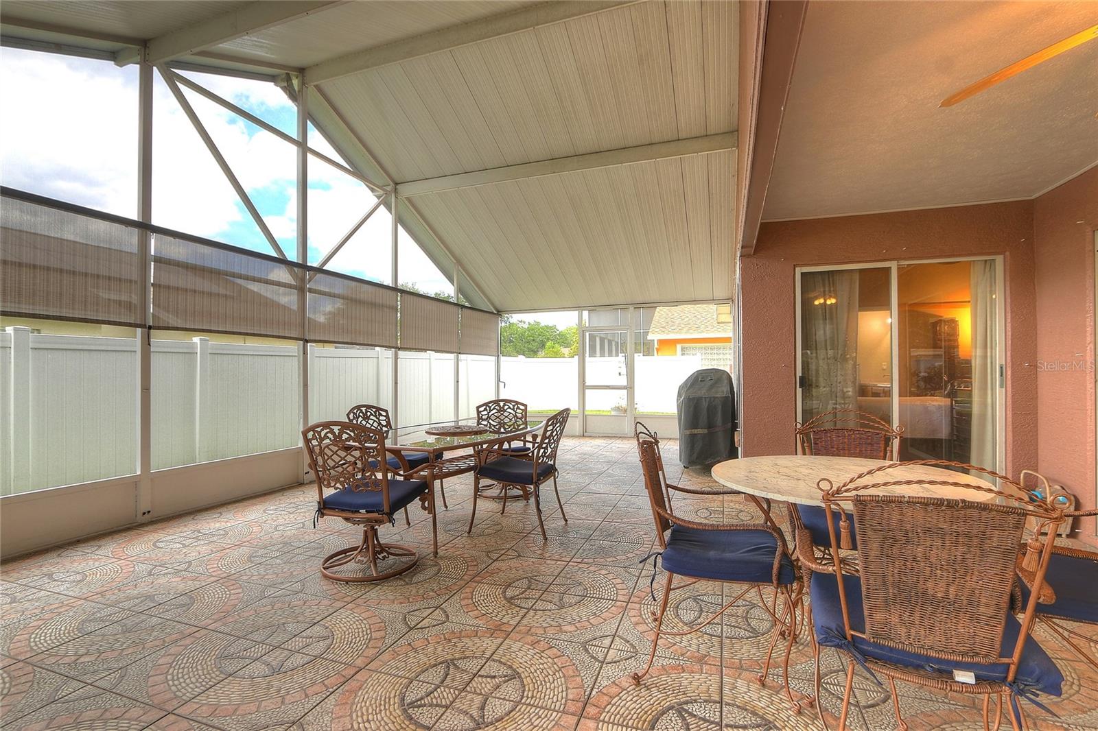 RANDOM OAKS PH I - Residential