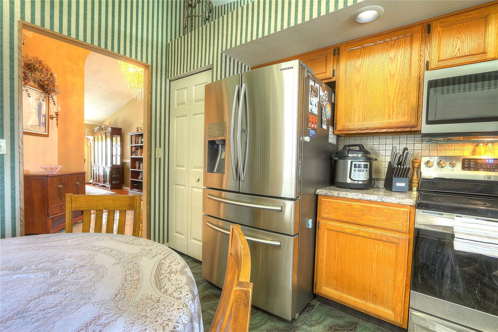 RANDOM OAKS PH I - Residential