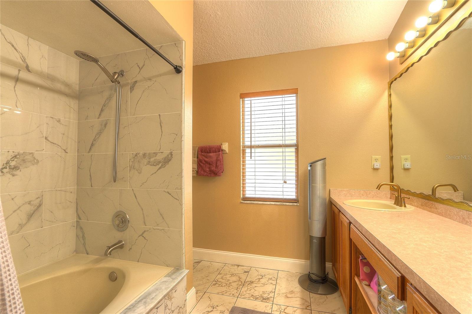 RANDOM OAKS PH I - Residential