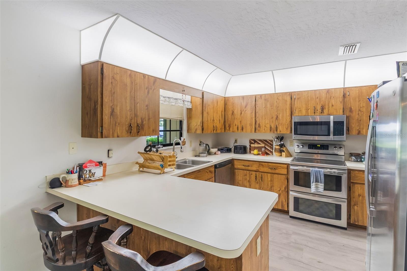 WEST MEADOWS - Residential Income