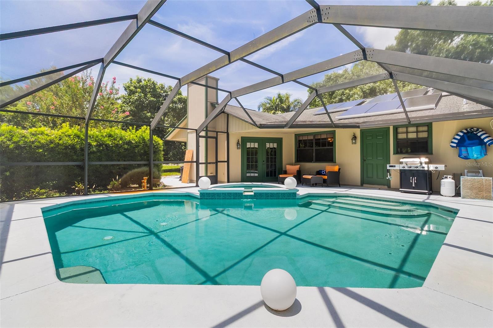 WEST MEADOWS - Residential Income