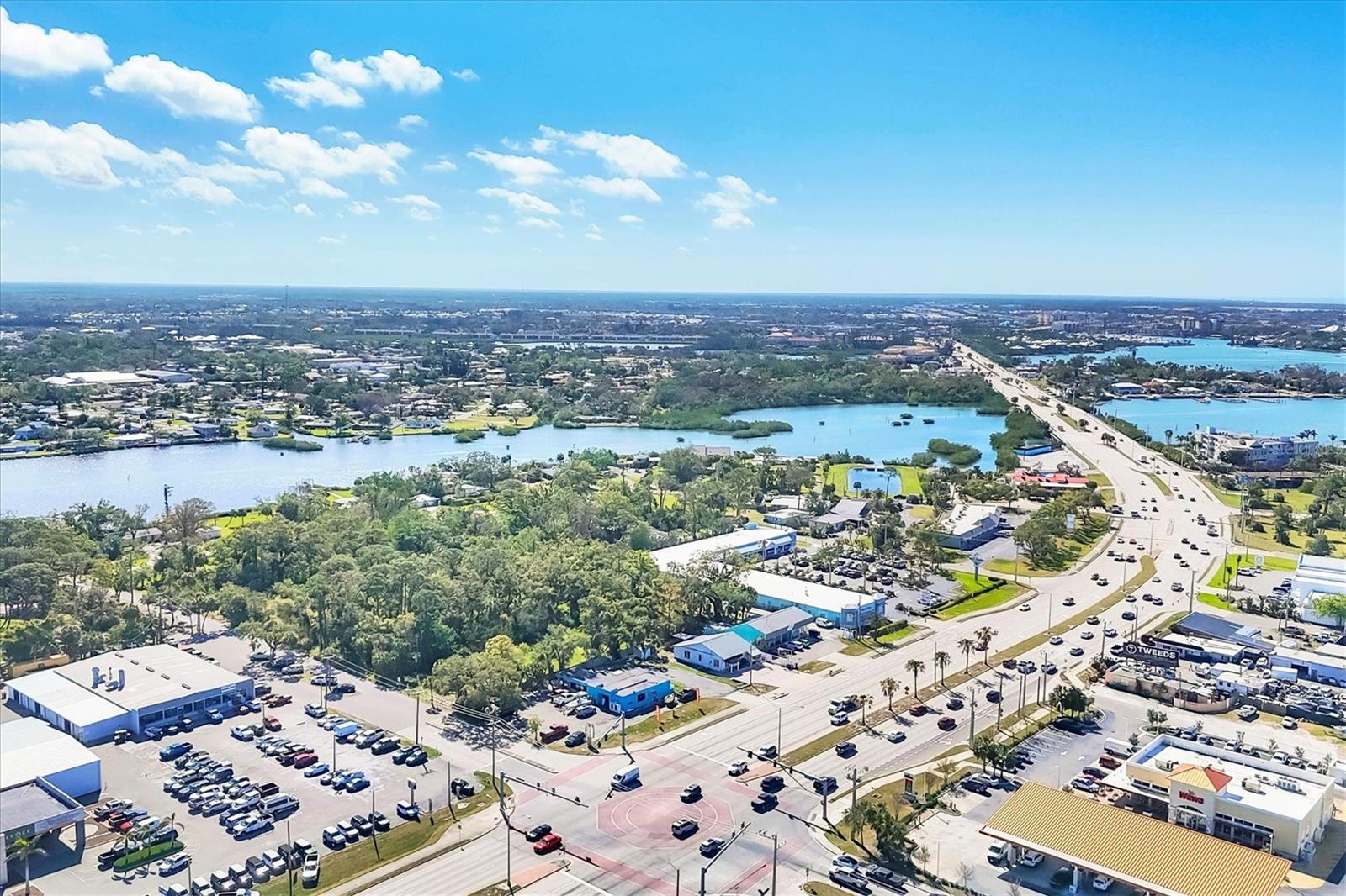 101 S TAMIAMI TRAIL S