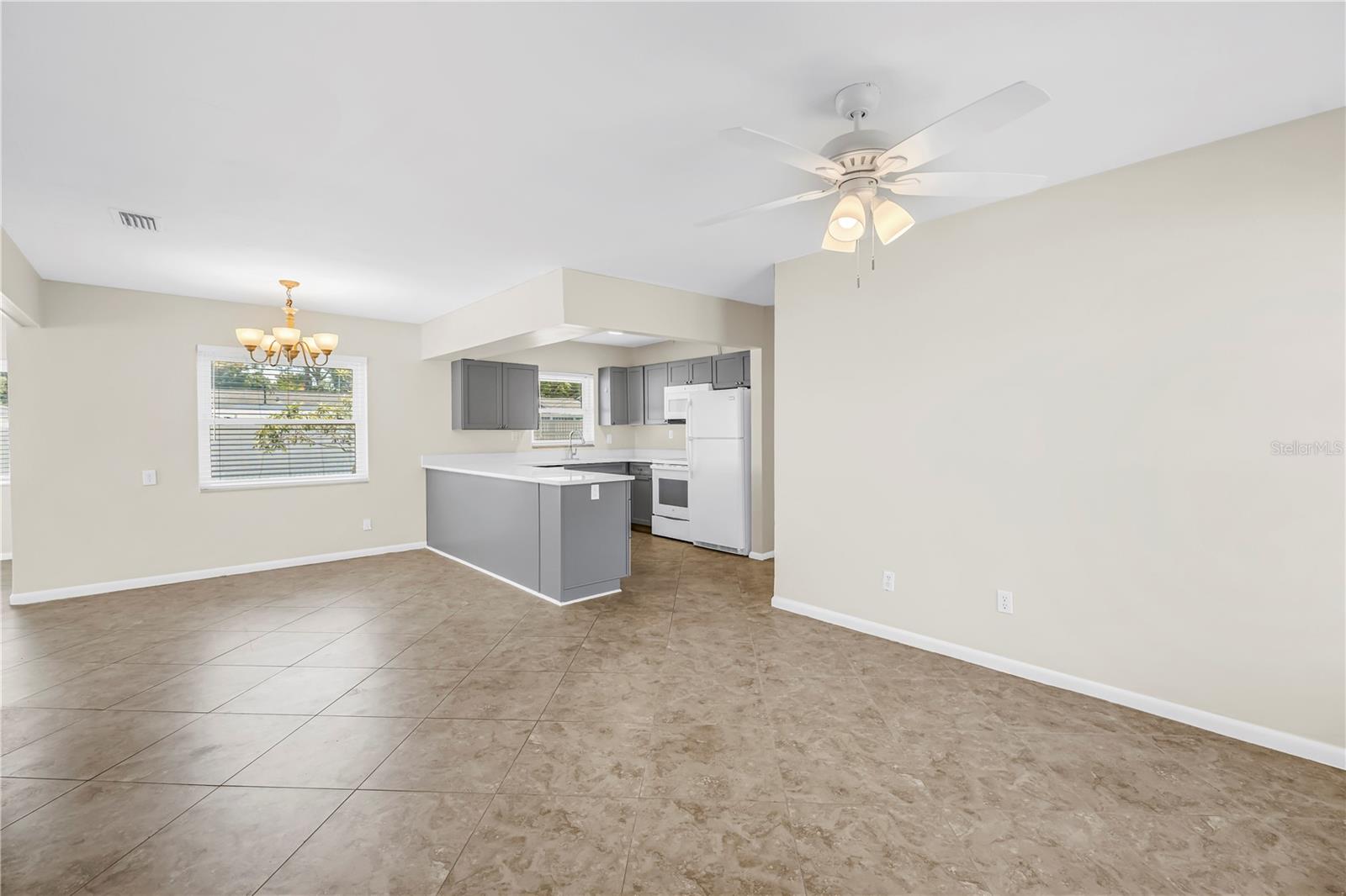 MEADOW LAWN 5TH ADD - Residential