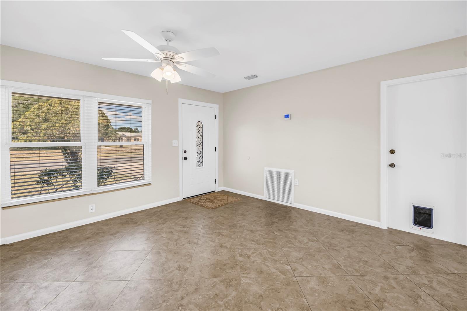 MEADOW LAWN 5TH ADD - Residential