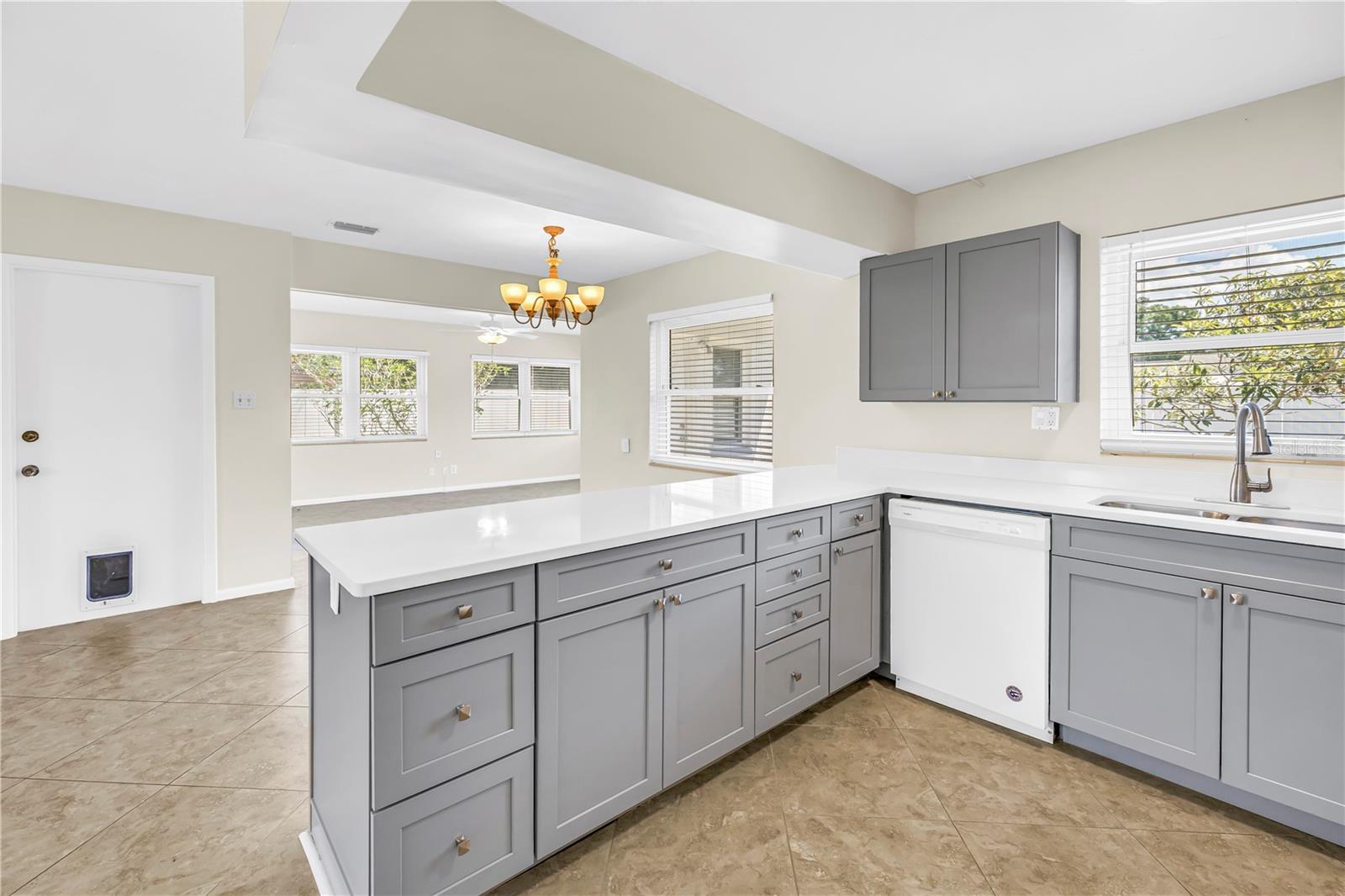 MEADOW LAWN 5TH ADD - Residential