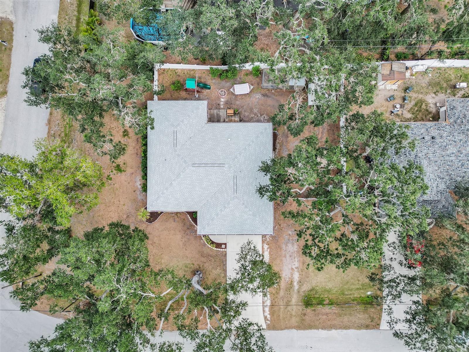 2771 SIESTA DRIVE