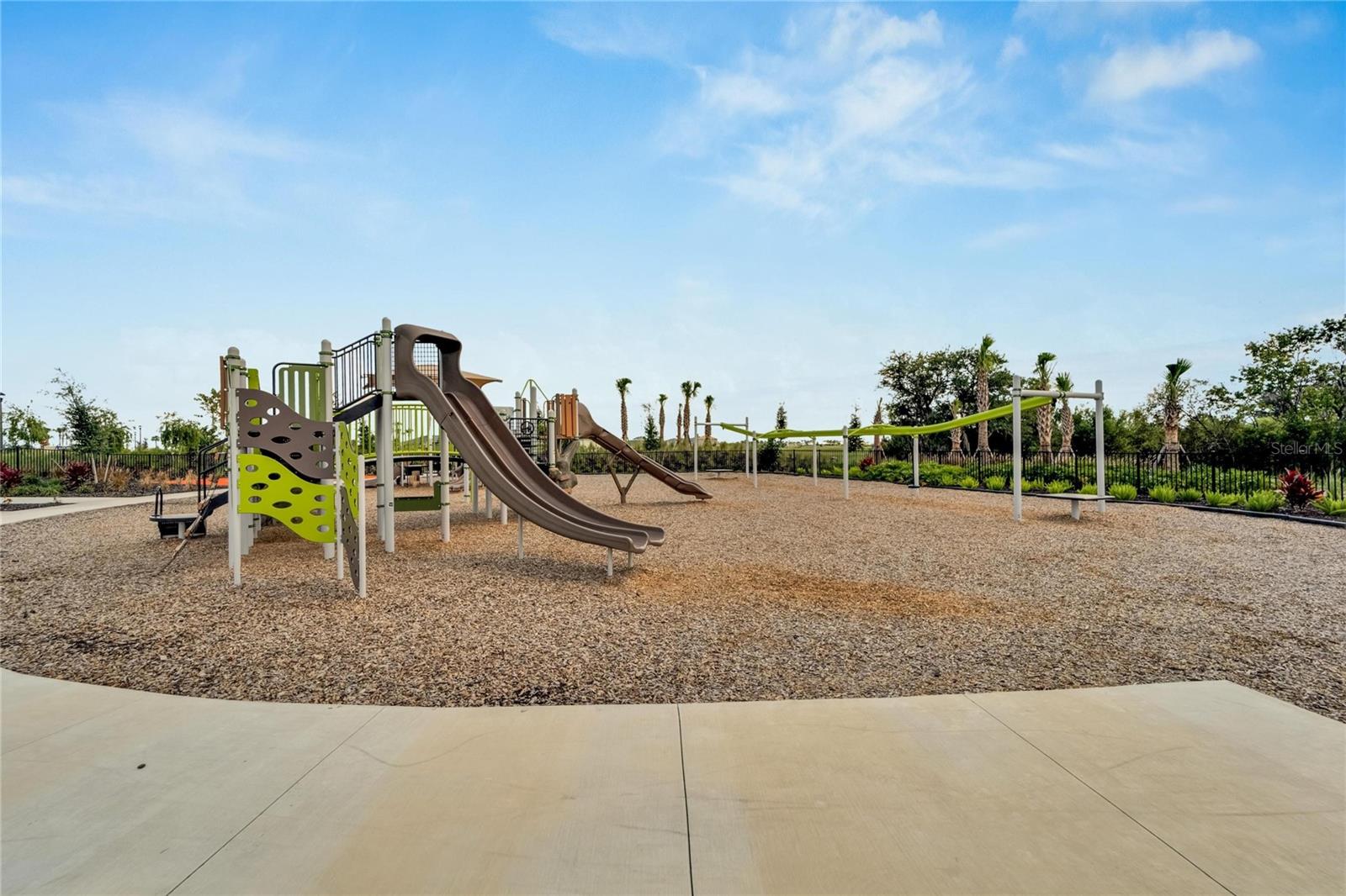 STAR FARMS AT LAKEWOOD RANCH - Residential Lease