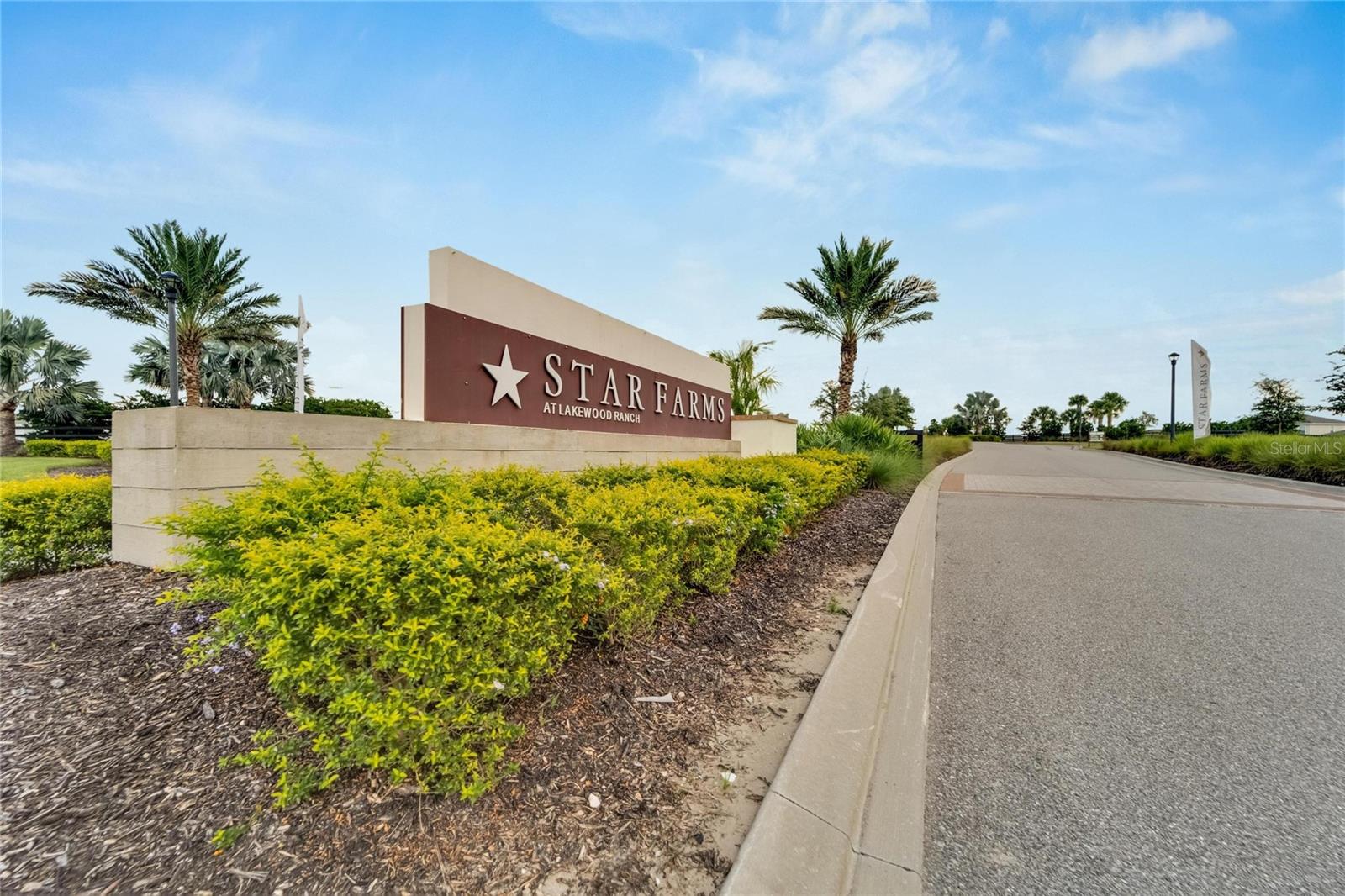 STAR FARMS AT LAKEWOOD RANCH - Residential Lease