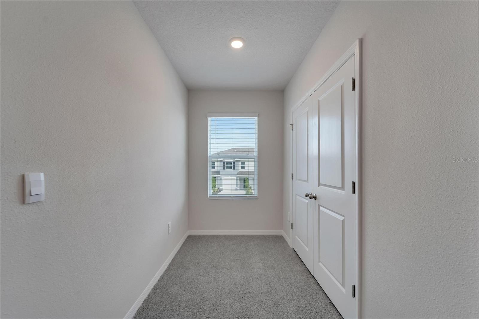 STAR FARMS AT LAKEWOOD RANCH - Residential Lease