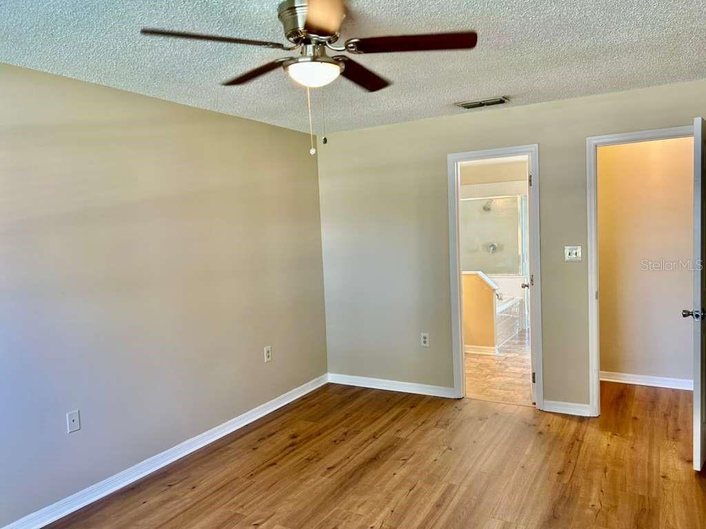 TWIN RIVERS SEC 4 UNIT 2 - Residential Lease