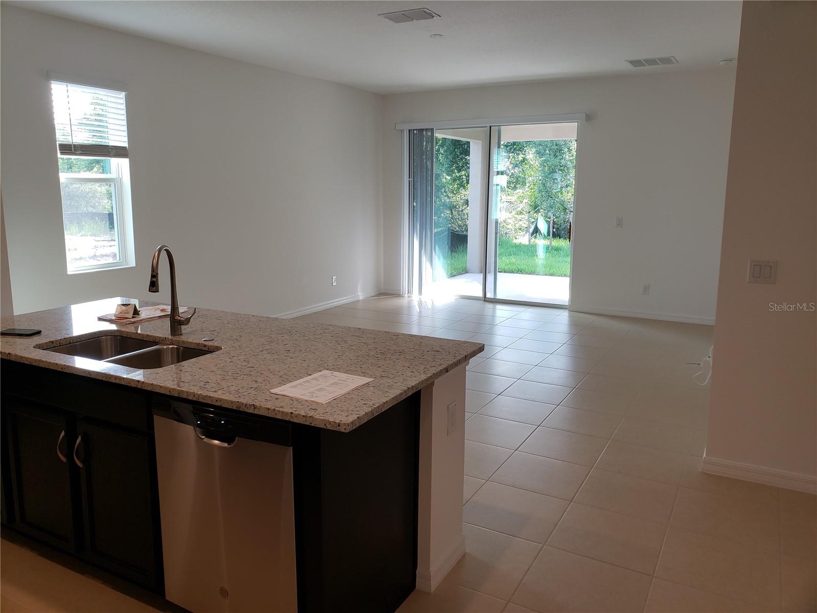 WILLIAMS PRESERVE PH II-C - Residential Lease