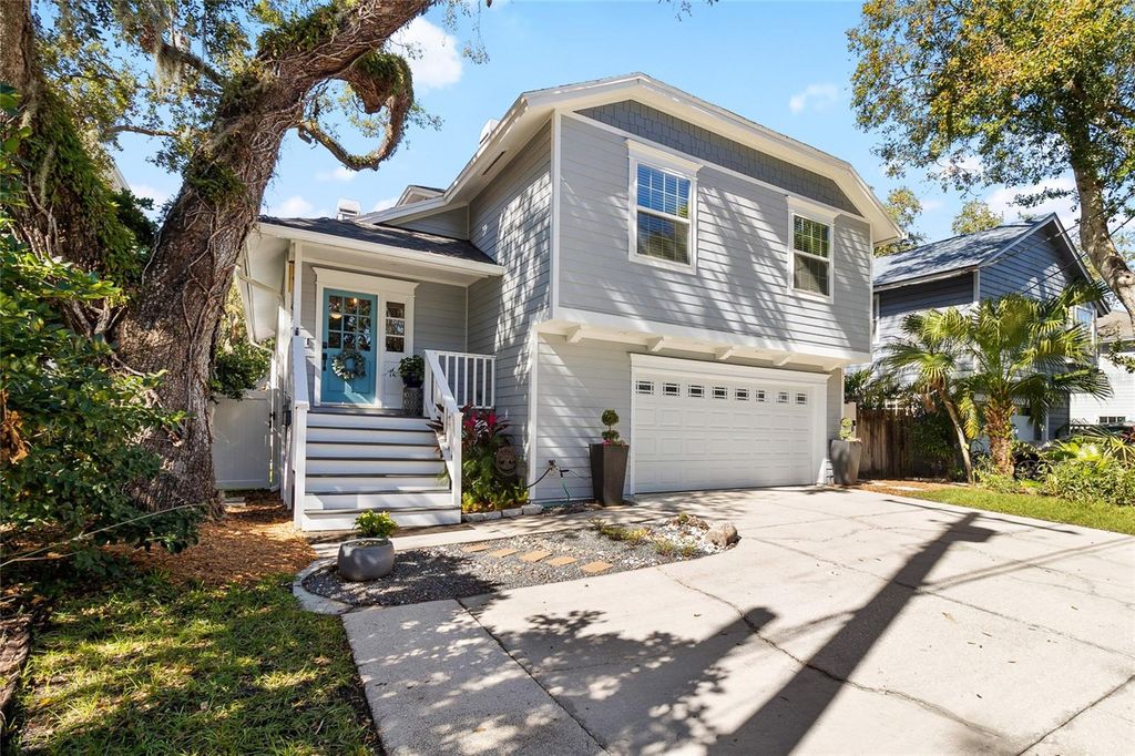 Photo of 5705 Bayshore Boulevard, Tampa, FL 33611 (MLS # TB8438889)
