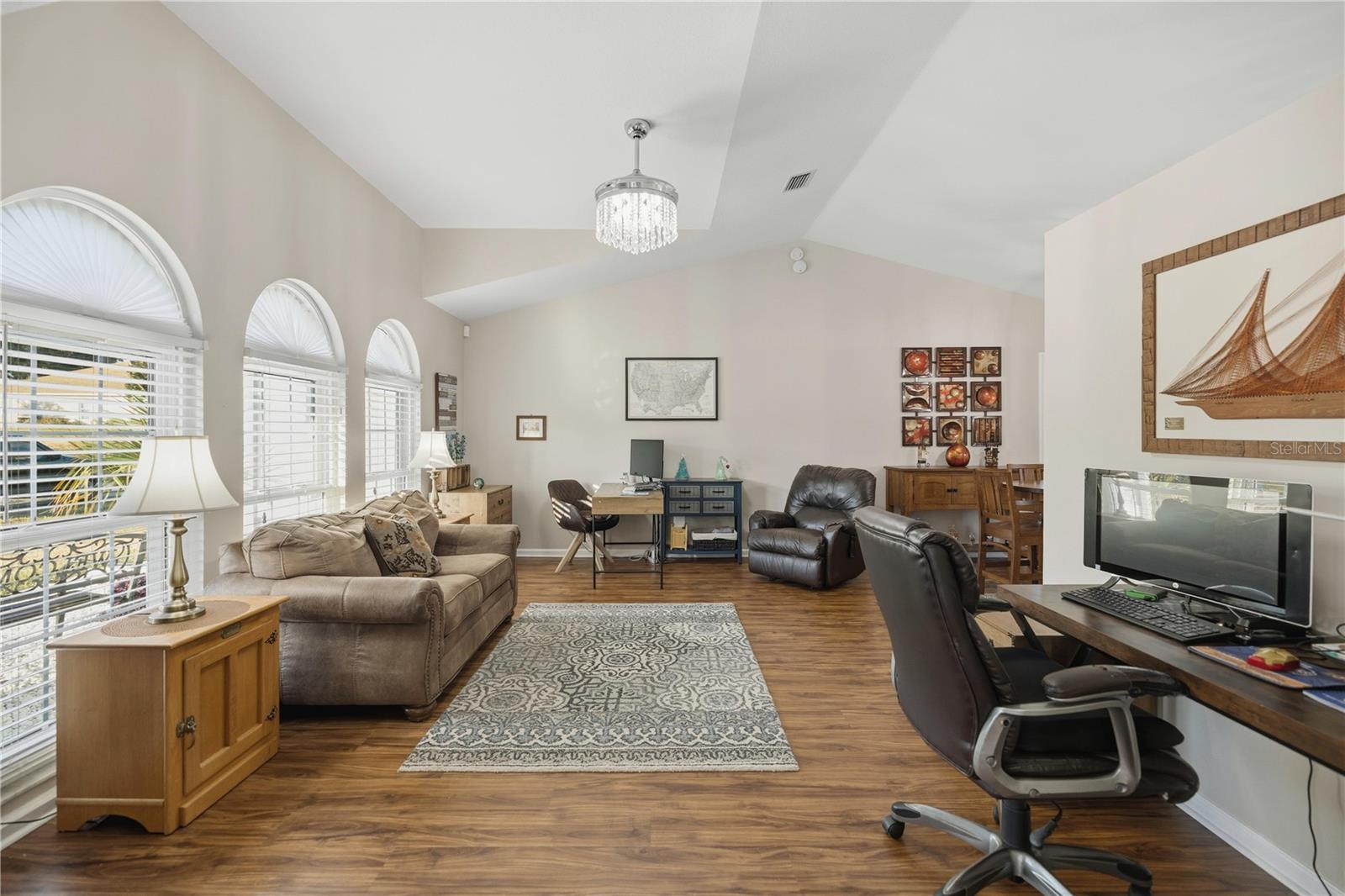 OCALA PALMS UN 04 - Residential