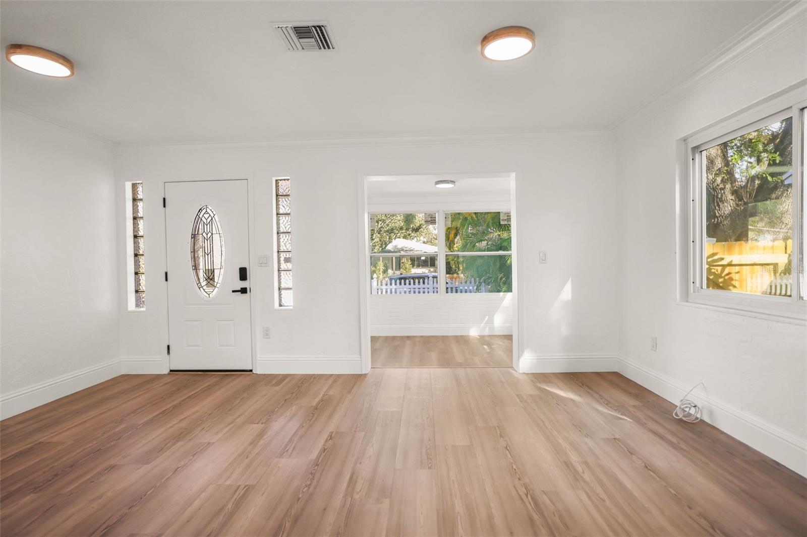 EUCLID GROVE - Residential