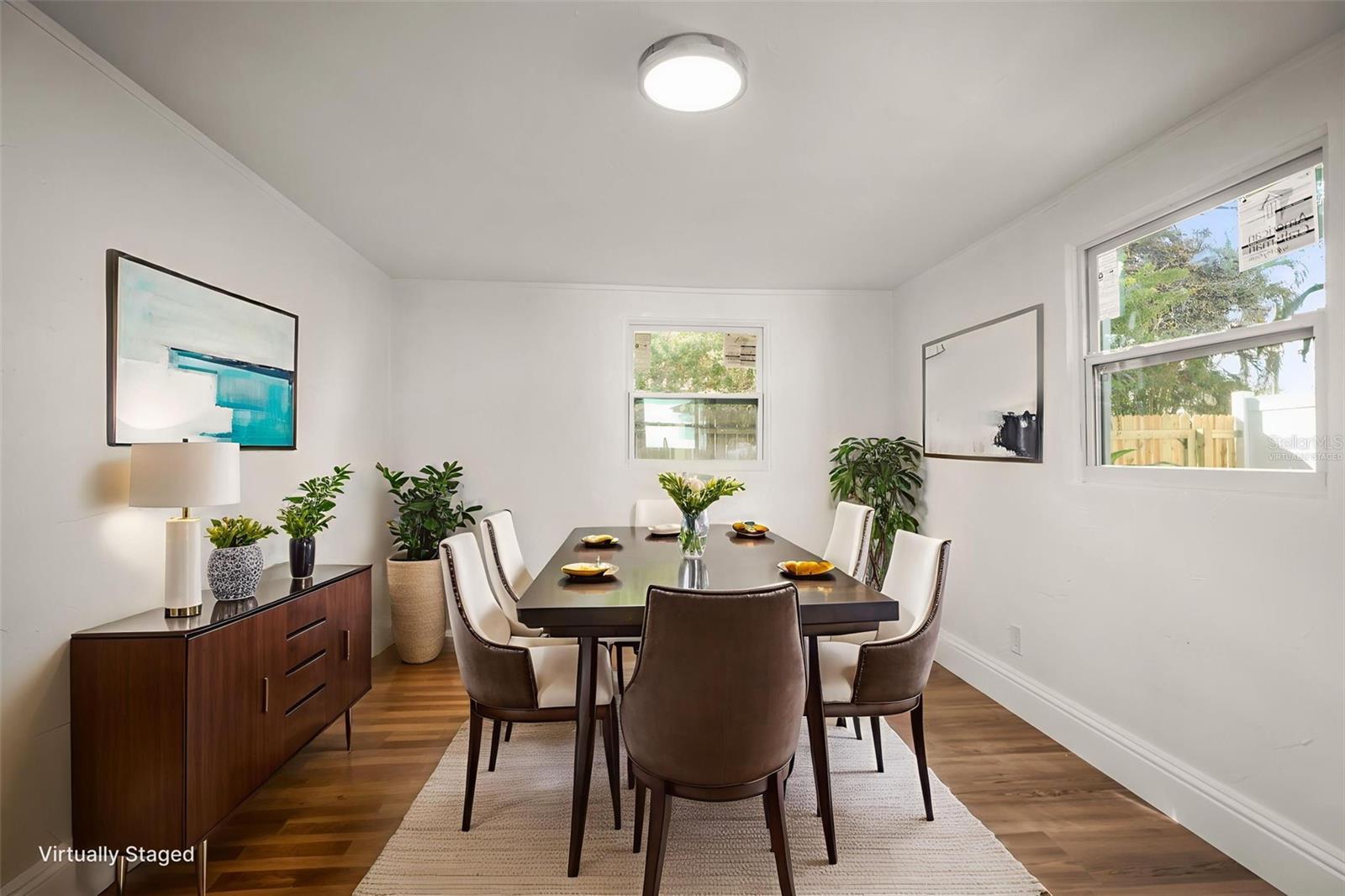 EUCLID GROVE - Residential