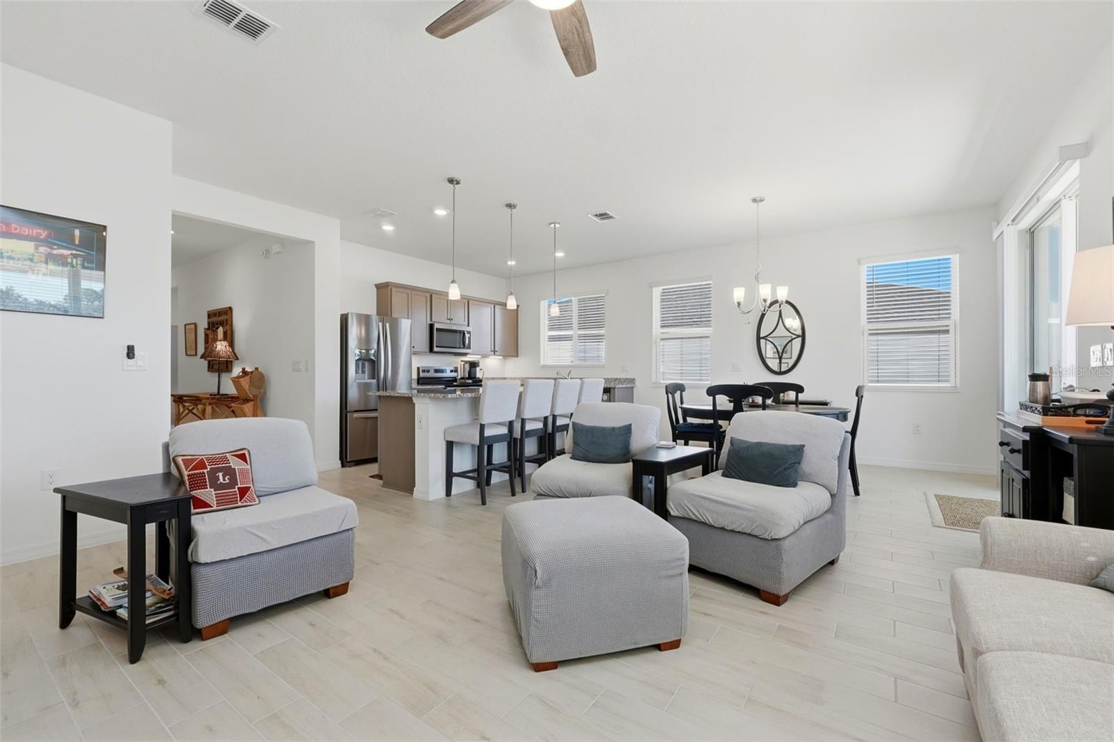 SPIRIT LNDGS - Residential