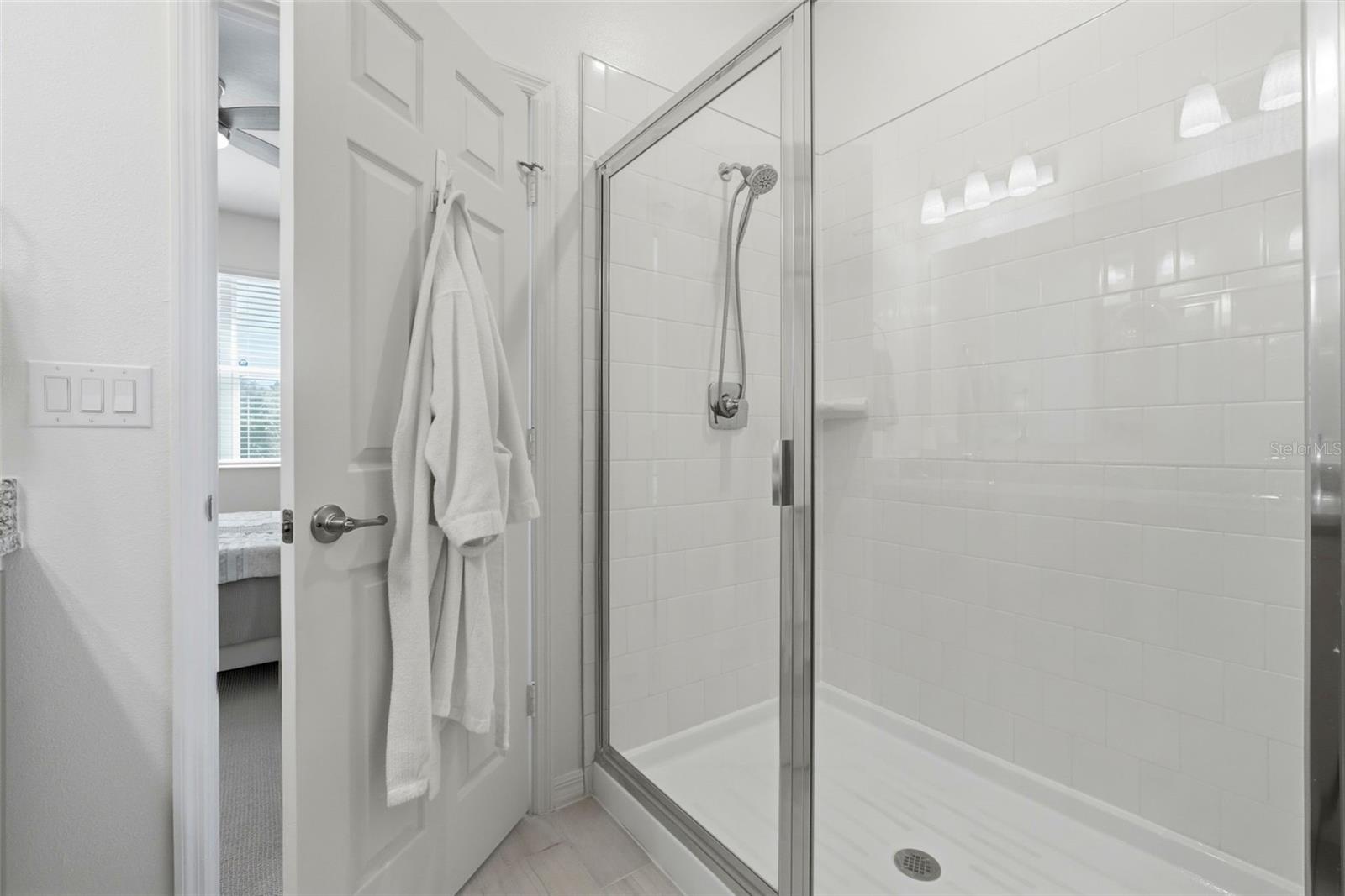 SPIRIT LNDGS - Residential