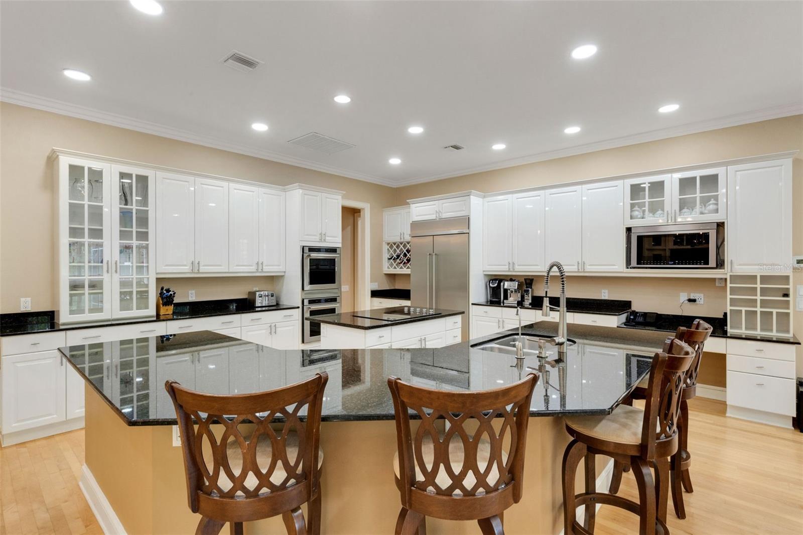 LAUREL OAK ESTATES - Residential