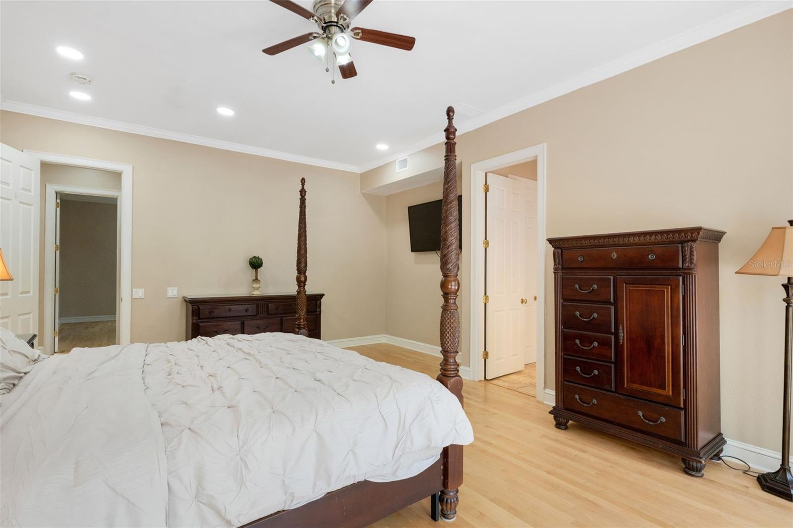 LAUREL OAK ESTATES - Residential