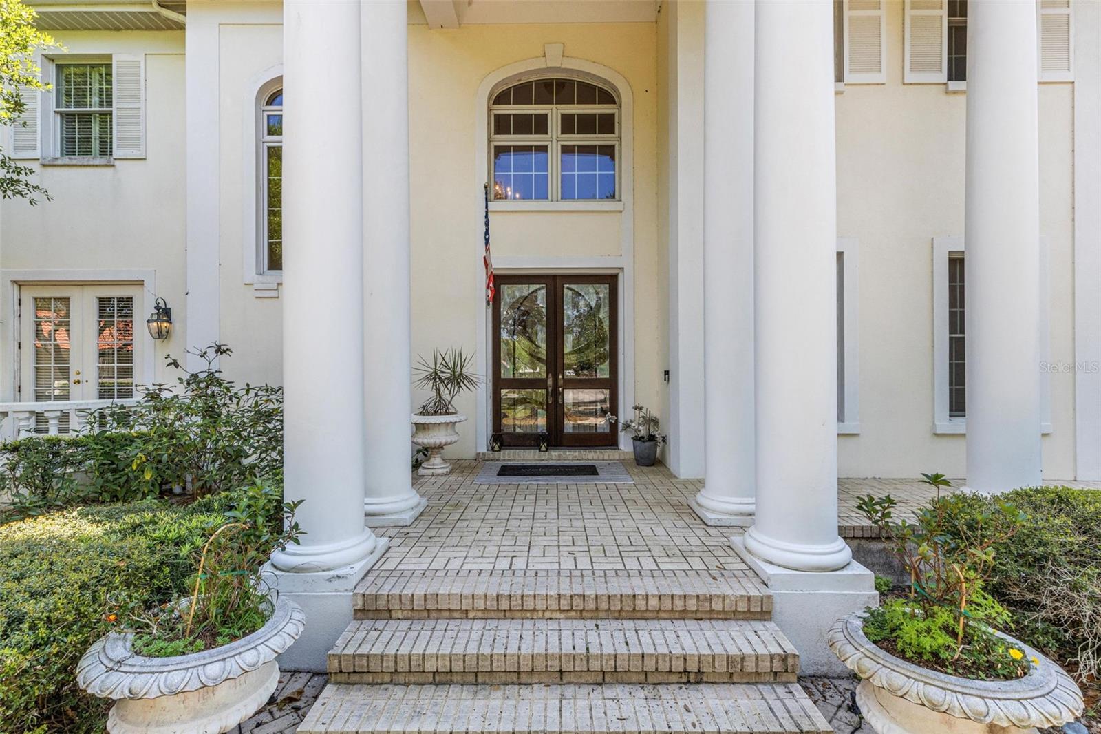 LAUREL OAK ESTATES - Residential