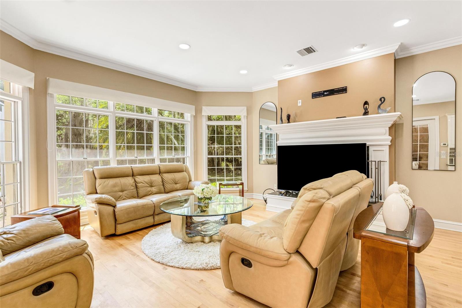 LAUREL OAK ESTATES - Residential