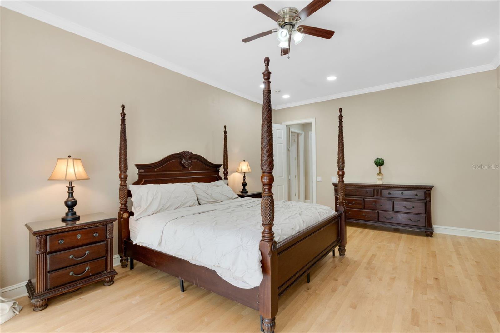 LAUREL OAK ESTATES - Residential