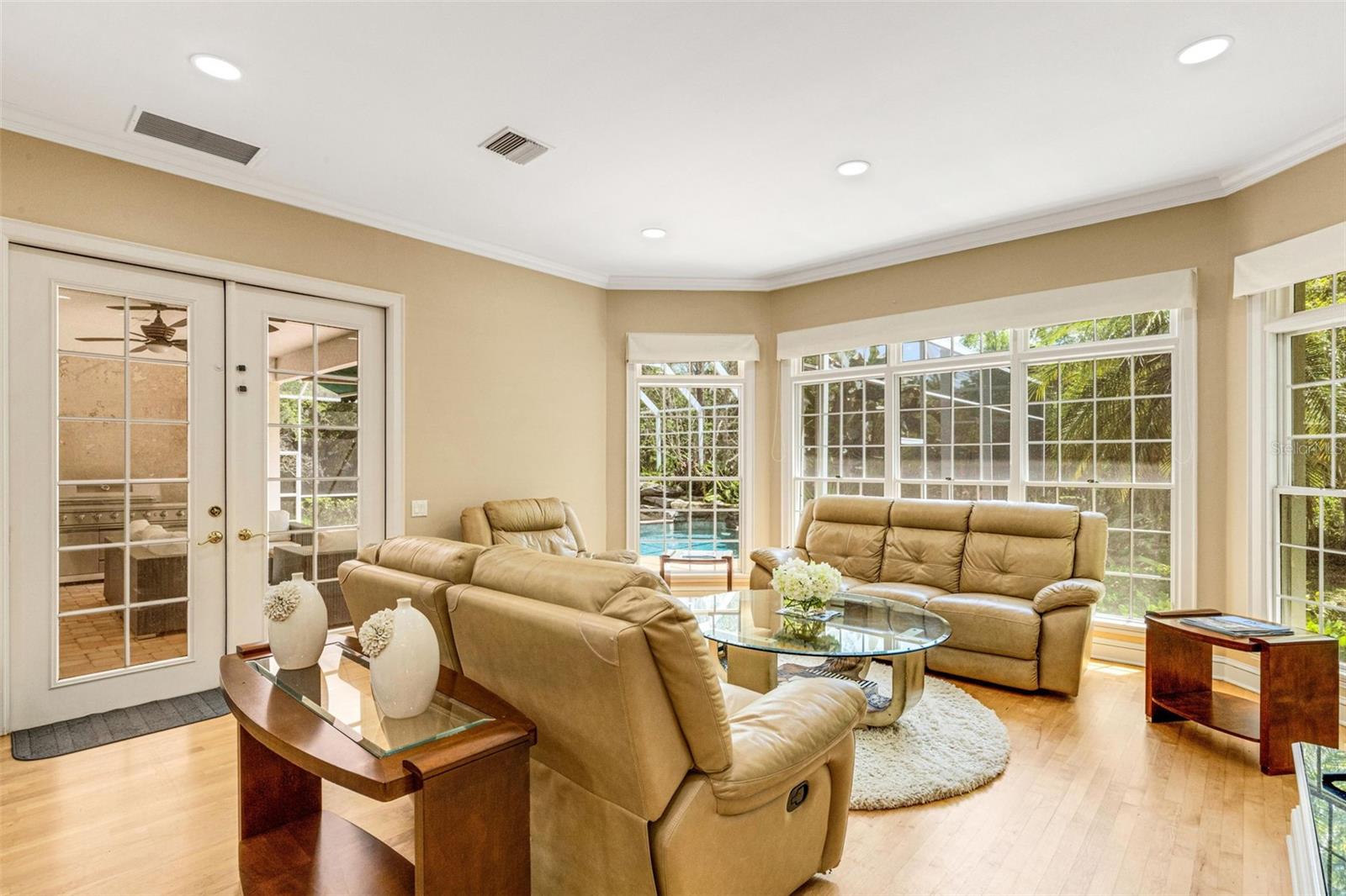 LAUREL OAK ESTATES - Residential