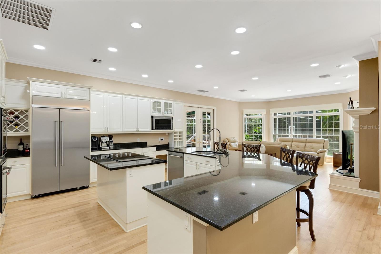 LAUREL OAK ESTATES - Residential