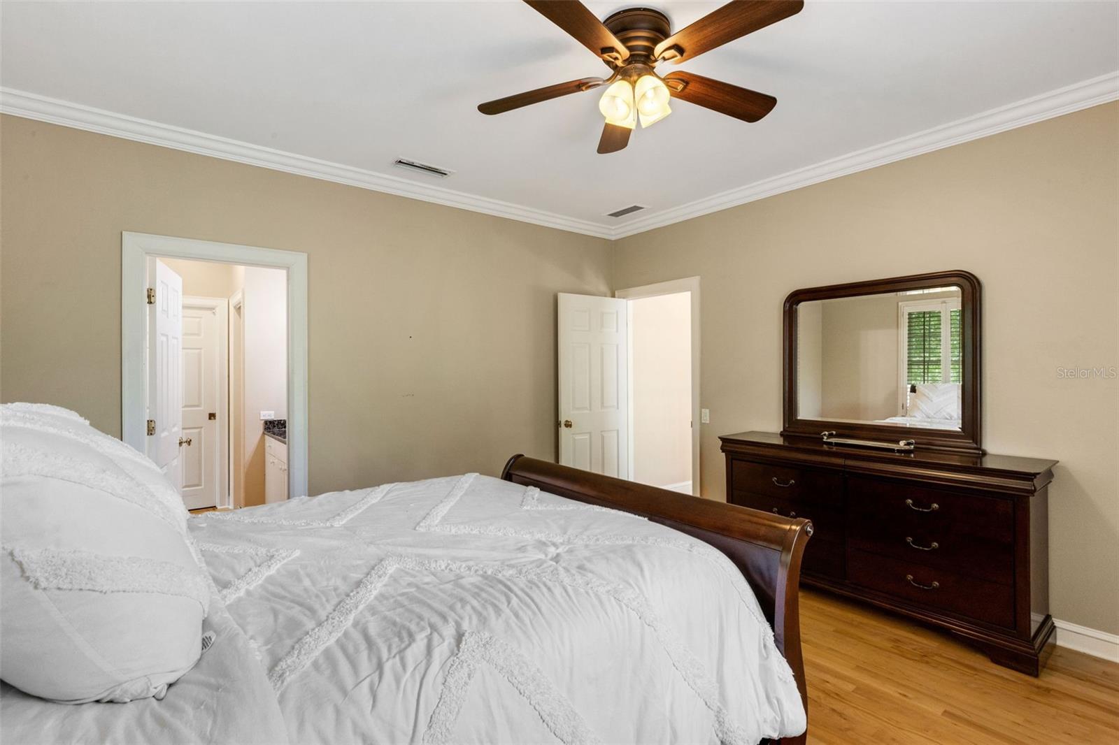 LAUREL OAK ESTATES - Residential