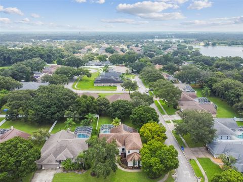 A home in VALRICO