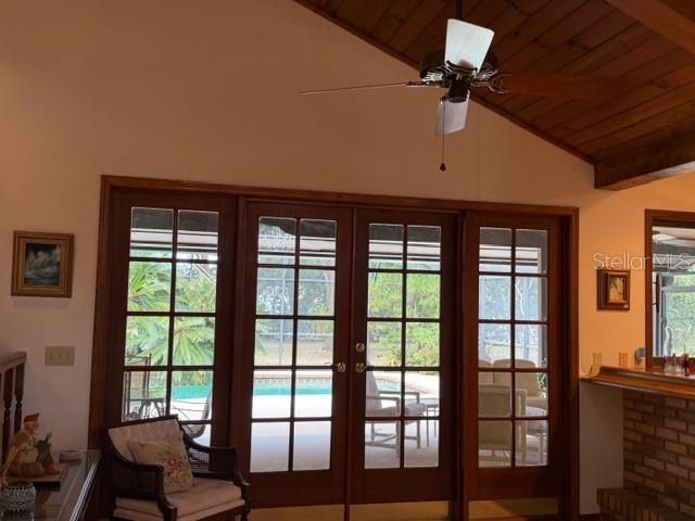 STONEWOOD FARM - Residential