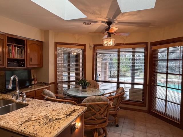 STONEWOOD FARM - Residential