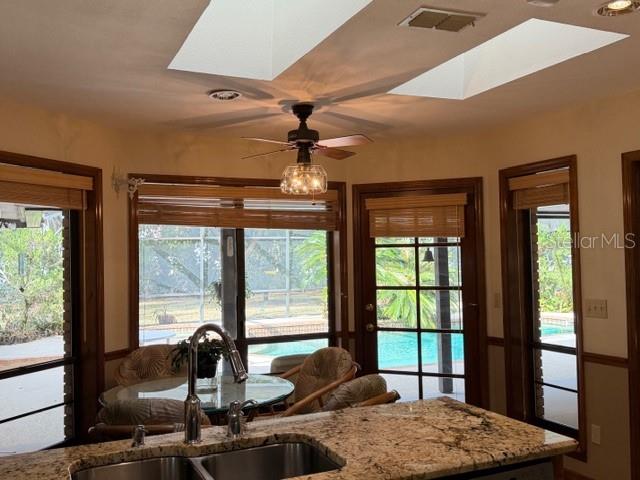 STONEWOOD FARM - Residential