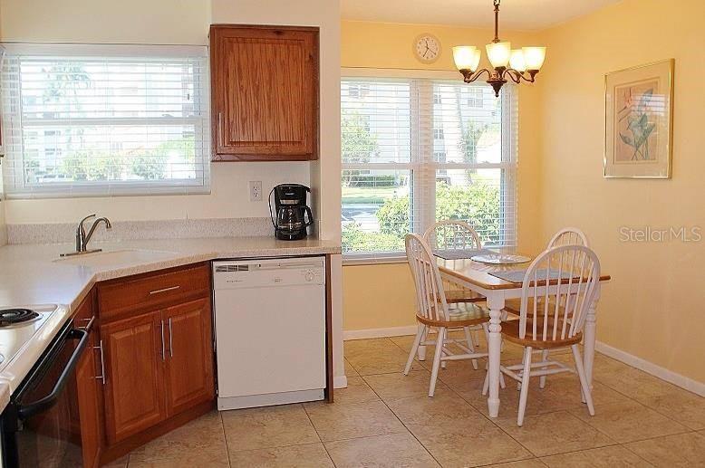 VISTA VERDE WEST - Residential Lease