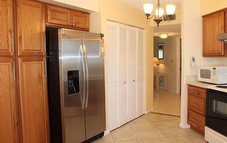 VISTA VERDE WEST - Residential Lease