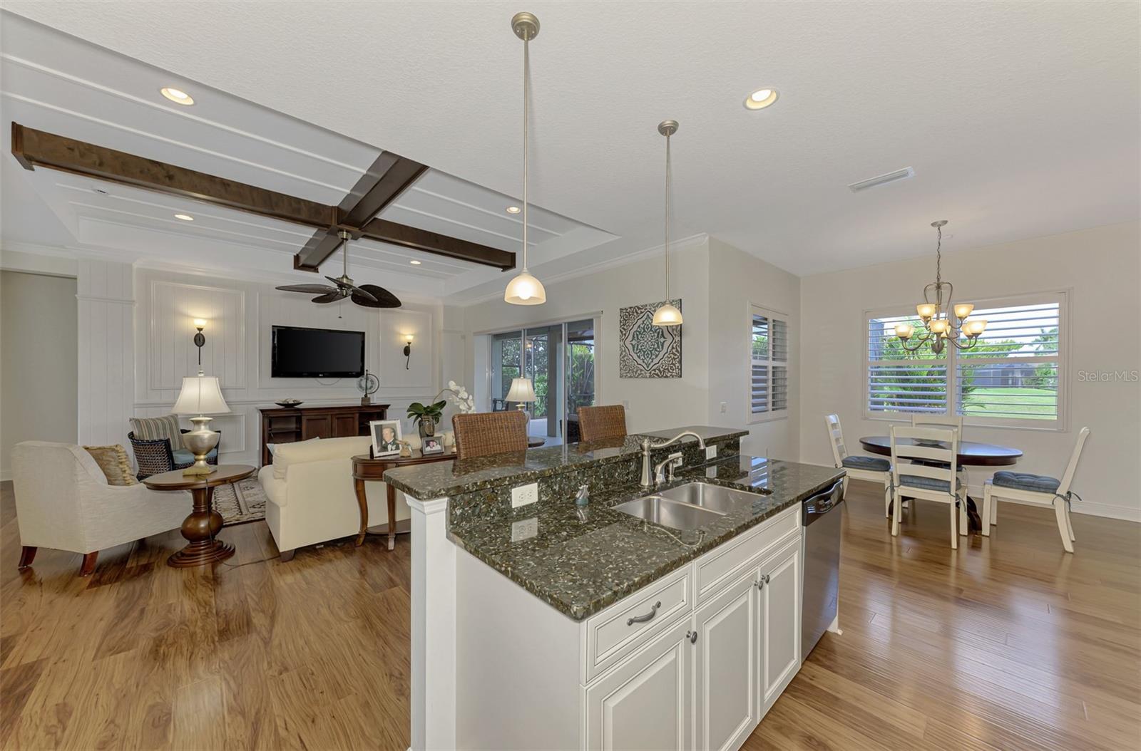 SAWGRASS - Residential