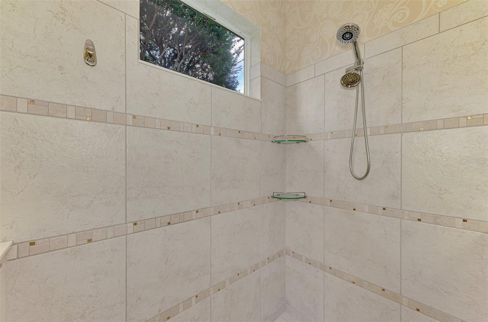 SAWGRASS - Residential