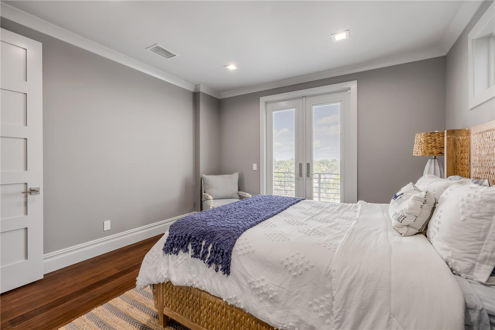 BETHUNE VOLUSIA BEACH - Residential