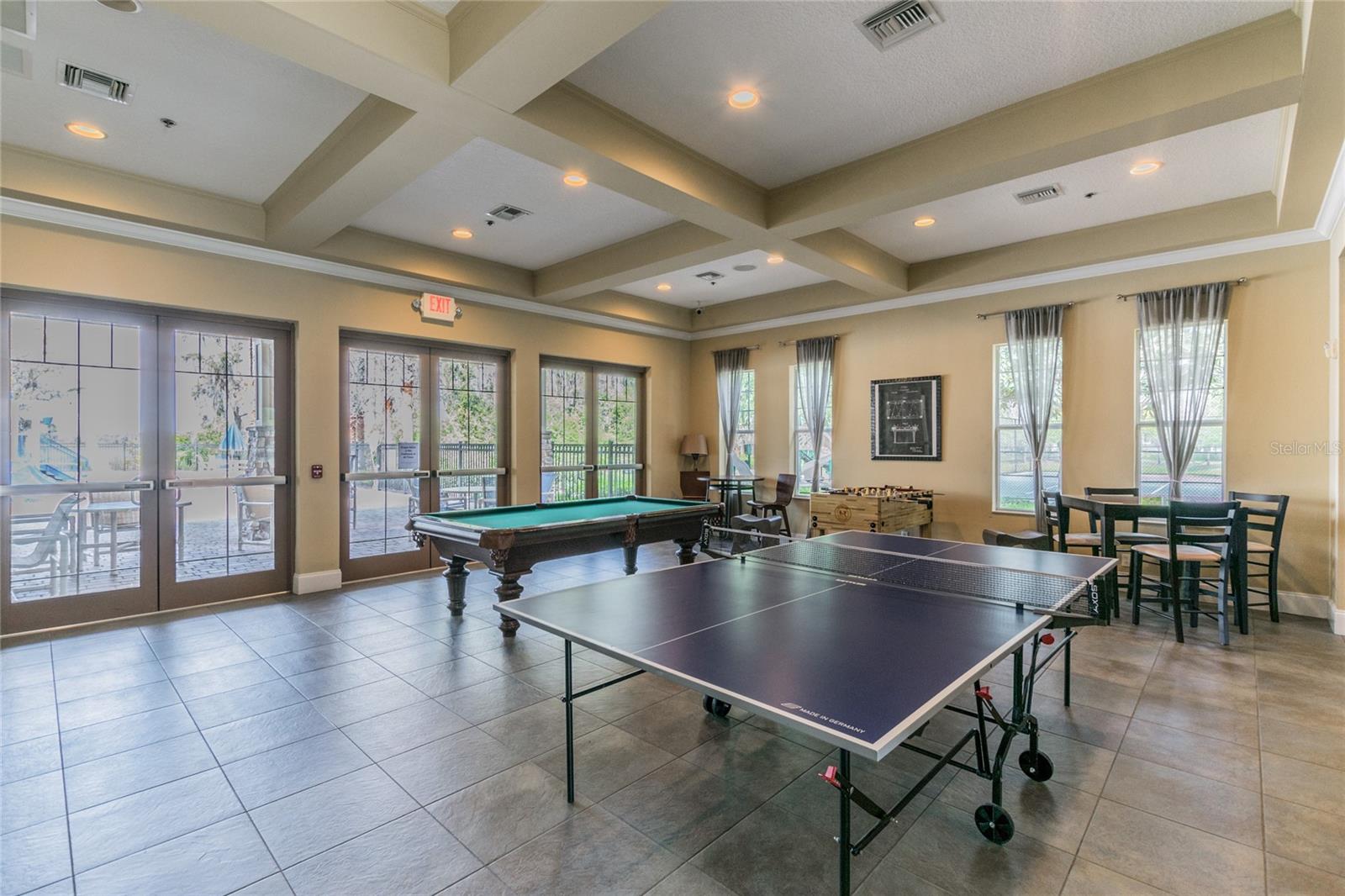 VENTANA TWNHMS AT WATERS EDGE - Residential Lease