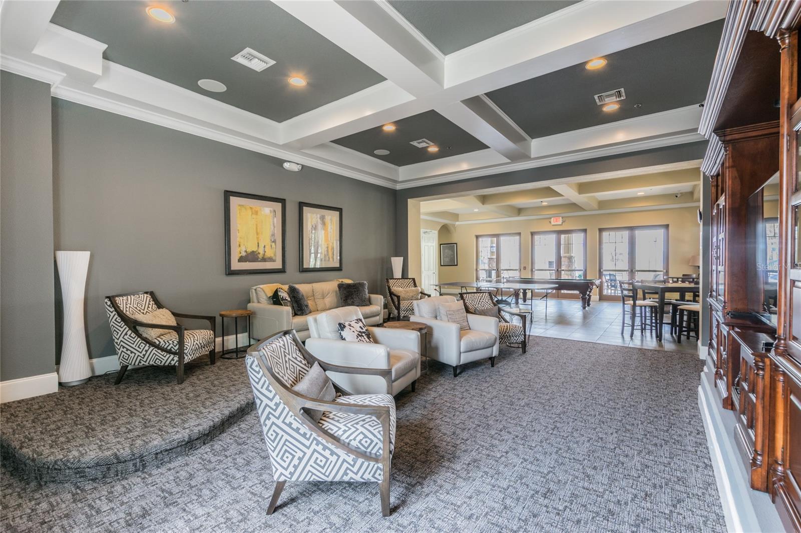 VENTANA TWNHMS AT WATERS EDGE - Residential Lease