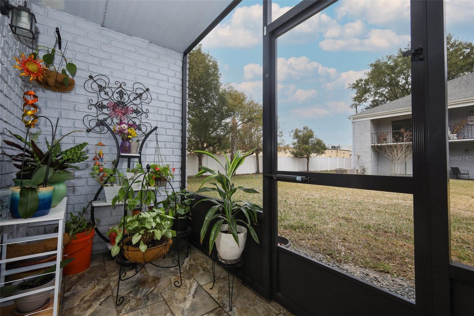 BLDG 6 UNIT 189 THE STRATFORD A WINTER PARK CONDOM - Residential