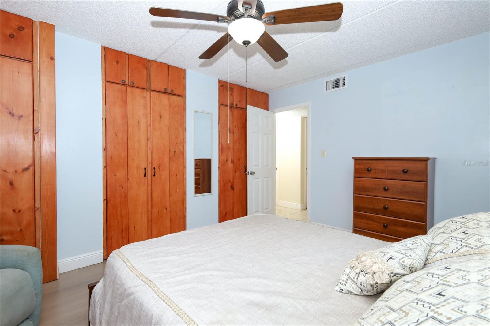 BLDG 6 UNIT 189 THE STRATFORD A WINTER PARK CONDOM - Residential