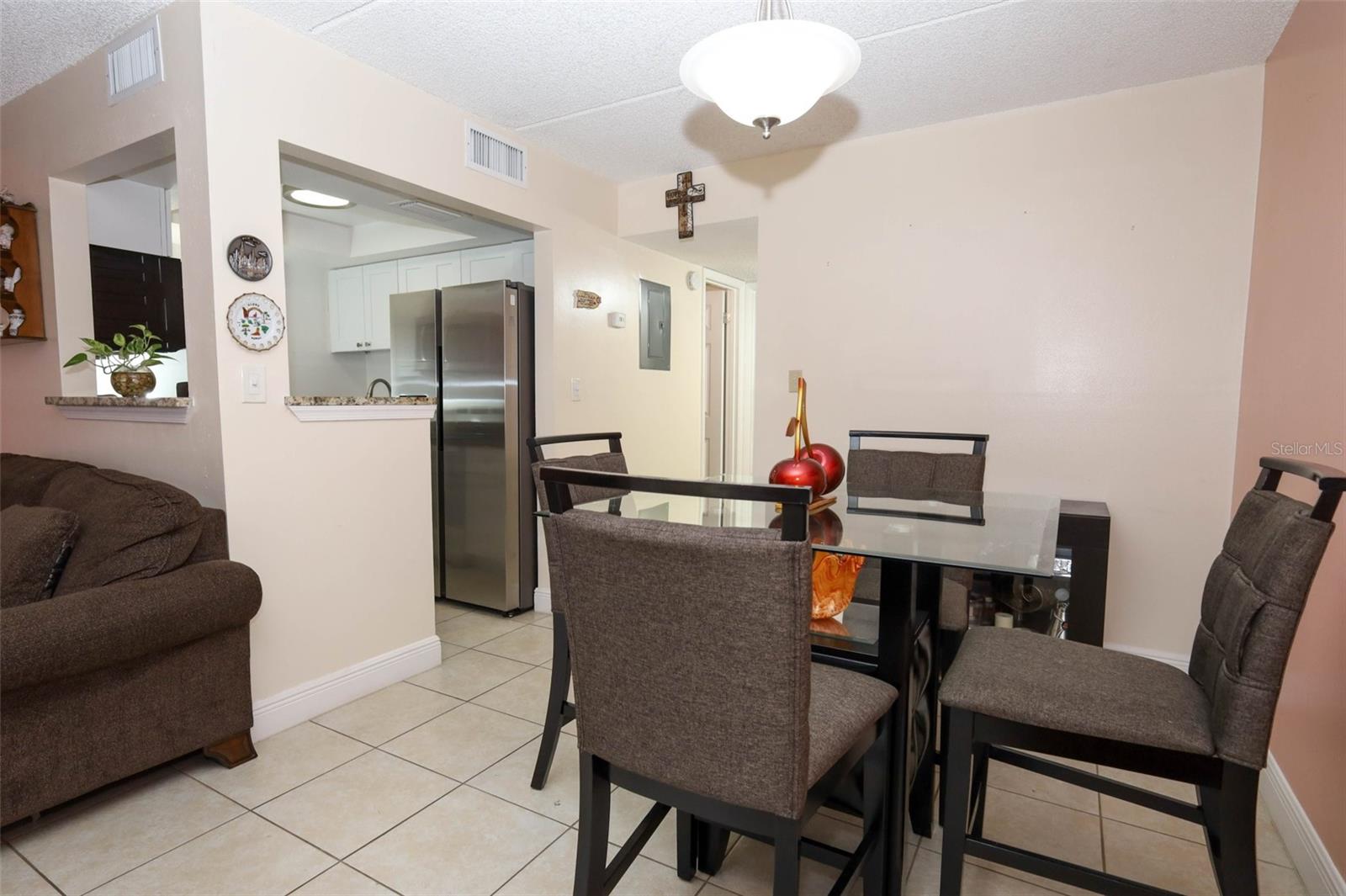 BLDG 6 UNIT 189 THE STRATFORD A WINTER PARK CONDOM - Residential