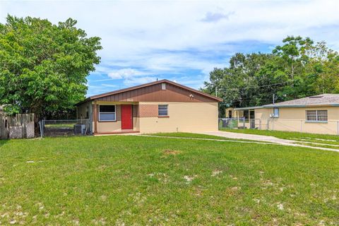 Photo of 2602 Sunshine Drive N, Lakeland, FL 33801 (MLS # L4956003)