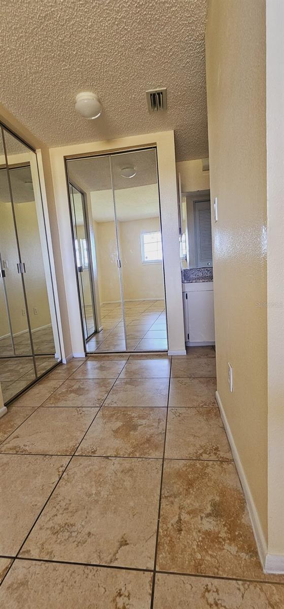 SILVER DOWNS - Residential Lease