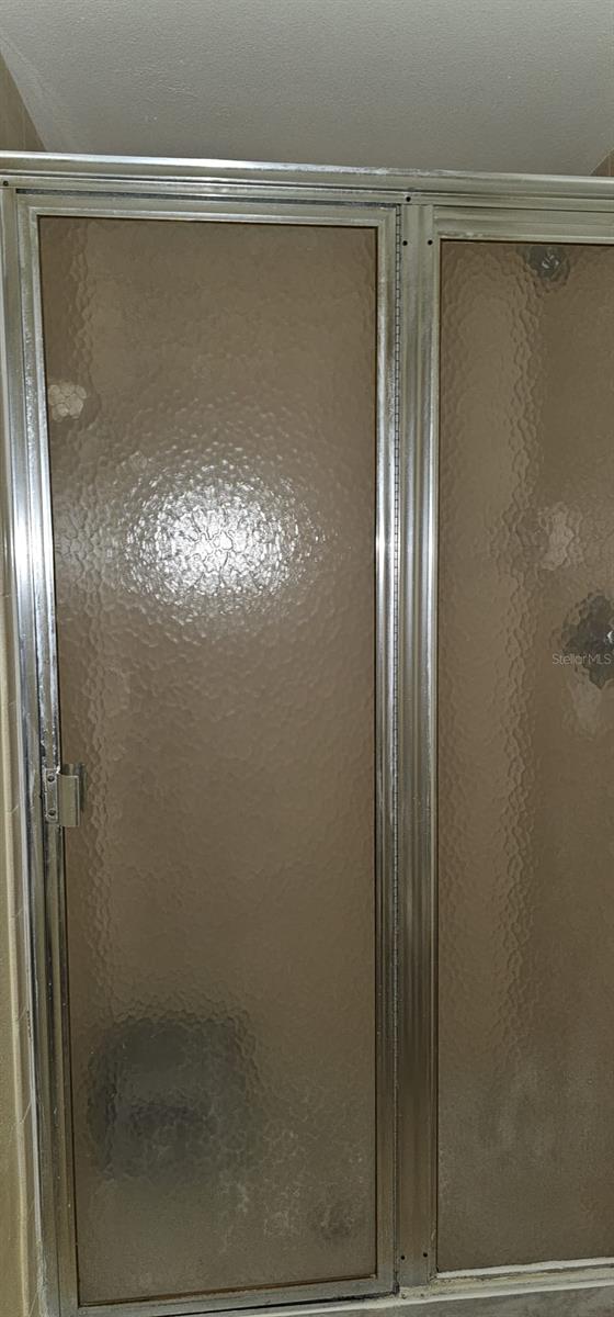 SILVER DOWNS - Residential Lease