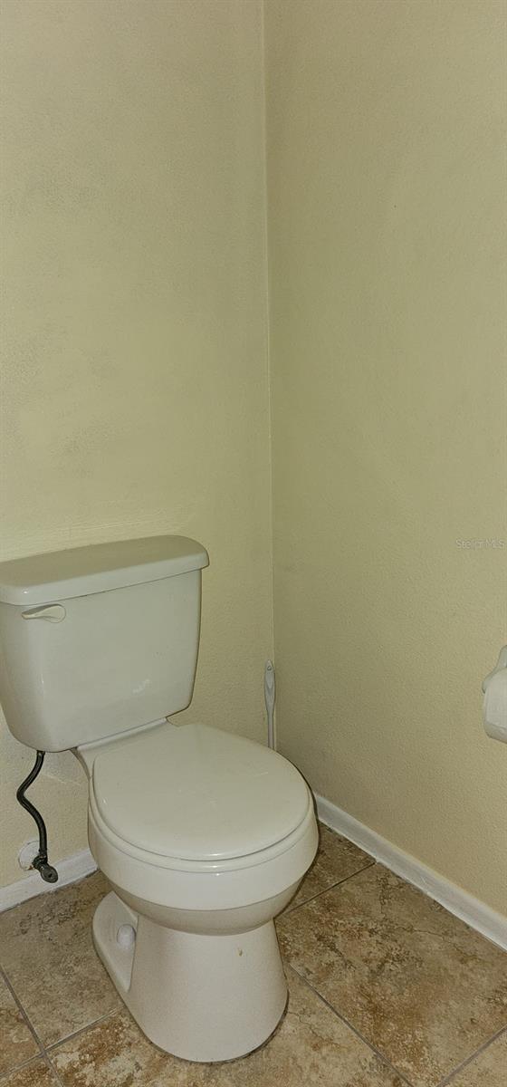 SILVER DOWNS - Residential Lease