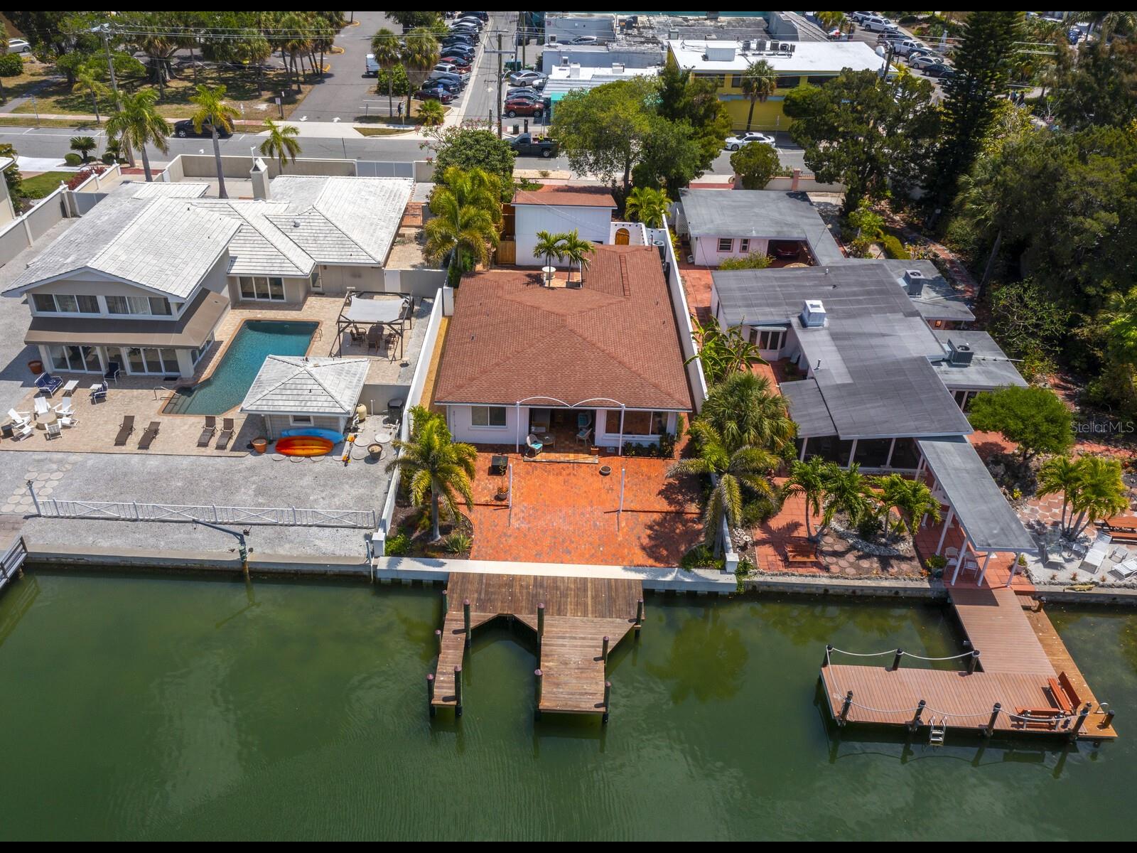 SAINT ARMANDS DIVISION JOHN RINGLING ESTS - Residential