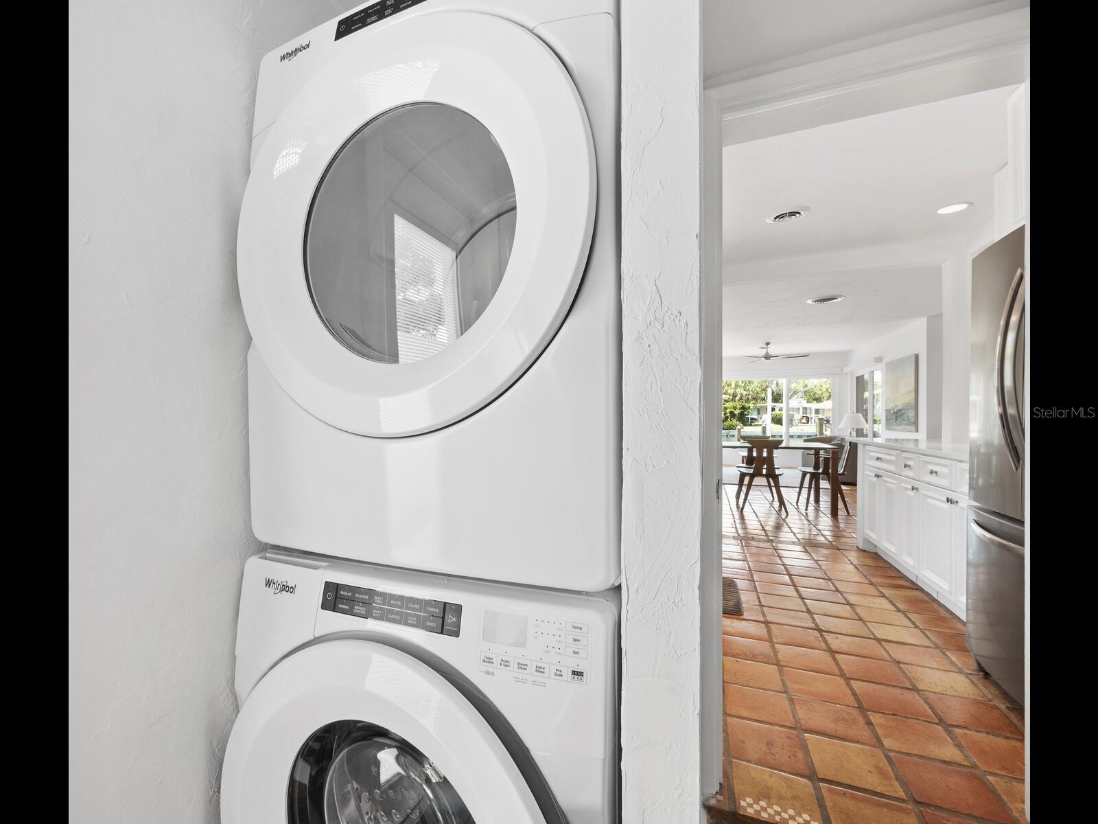 SAINT ARMANDS DIVISION JOHN RINGLING ESTS - Residential